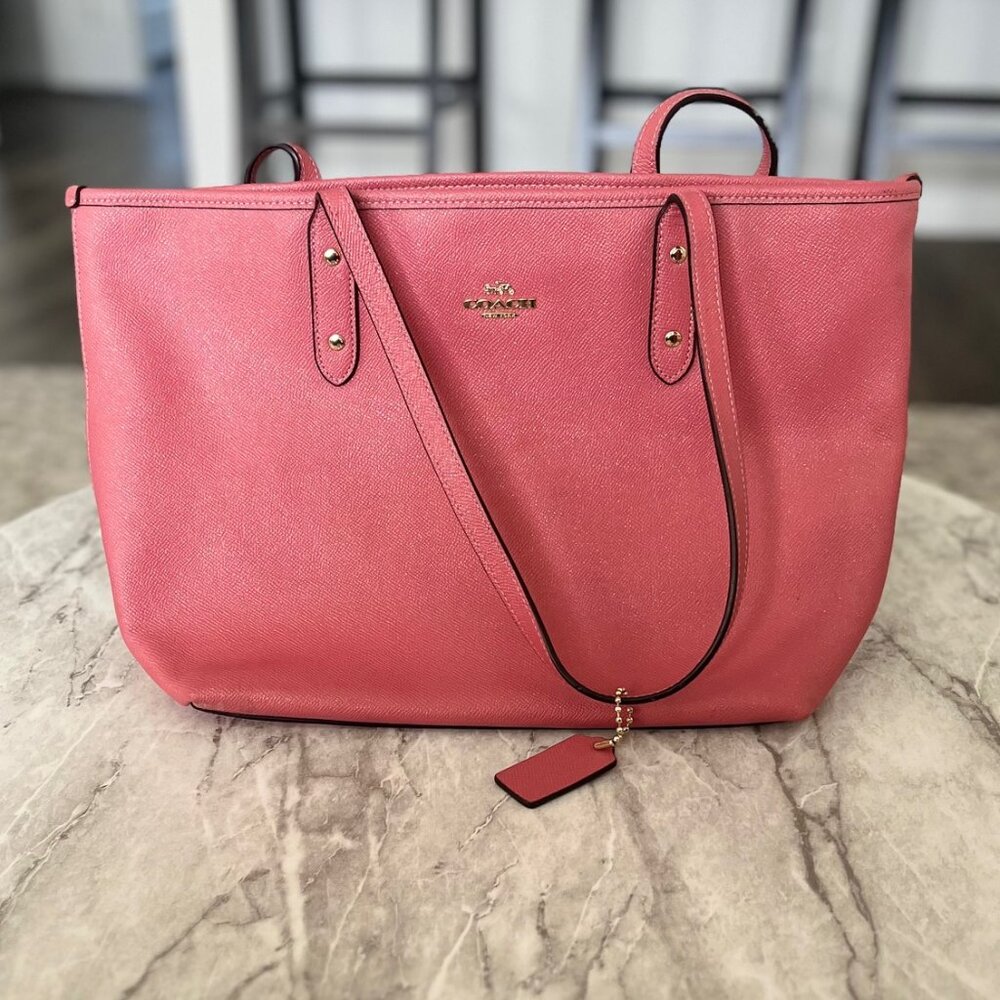 Used Coach City Zip Glitter Crossgrain Leather Tote, Pink